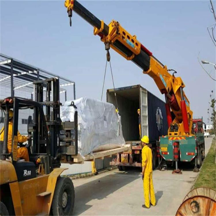 小金吊车租赁价格、流程、安全标准全解析，快速解决施工难题