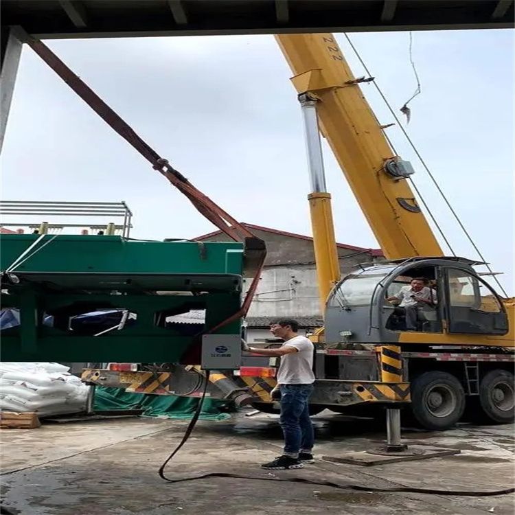 小金大吨位吊车租赁应急保障方案|化解突发吊装需求难题